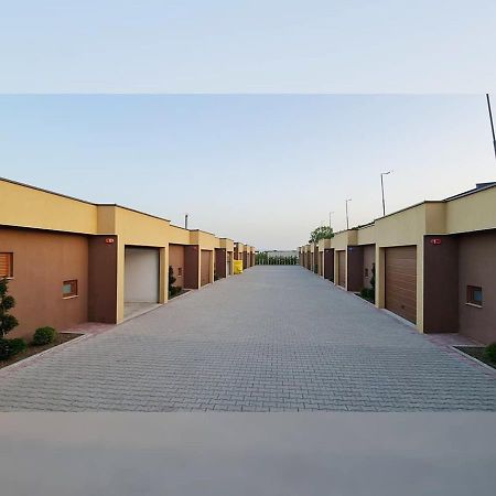 Motel Villa Star Gnjilane Exterior foto