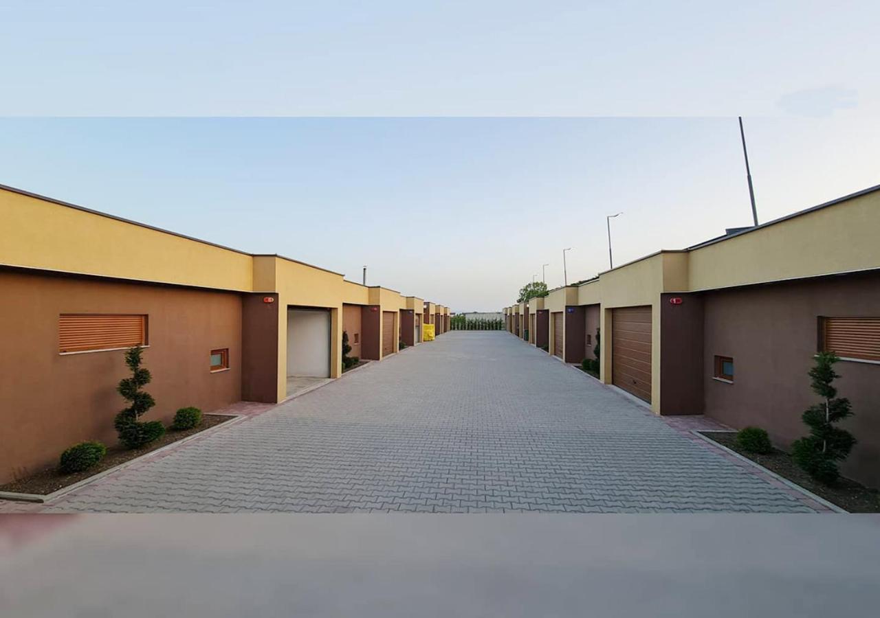 Motel Villa Star Gnjilane Exterior foto